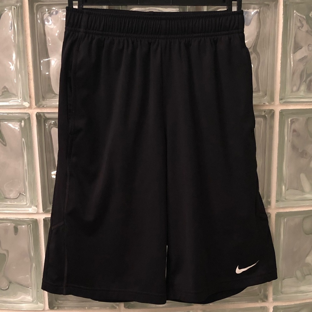 Nike Boy’s Shorts Size L